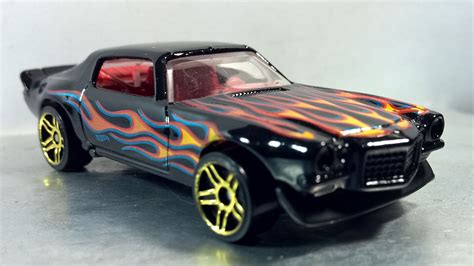 CAMARO HW Flames Hot Wheels Display Camaro Hot Wheels