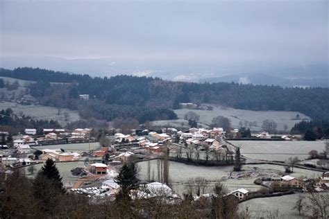 Les premiers flocons de neige sont tombés en Roannais Roanne 42300