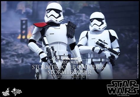 Hot Toys Mms First Order Stormtrooper Officer Set