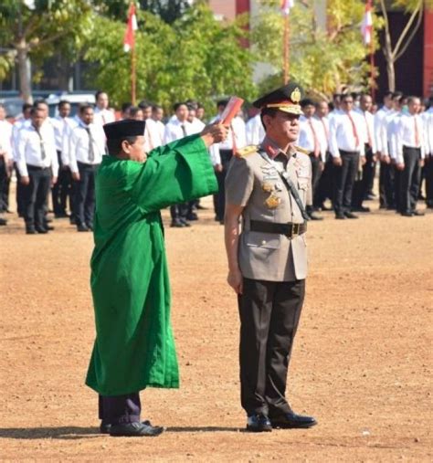 Brigjen Pol Awi Setiyono S I K M Hum Resmi Dilantik Sebagai