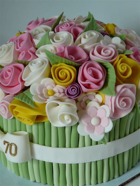 Flower Bouquet Cake - CakeCentral.com