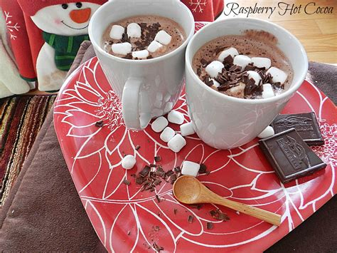 Raspberry Hot Chocolate For A SundaySupper Holiday Party Momma S Meals