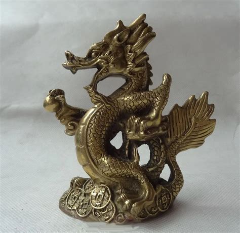 Chinese Brass Collect Fengshui Jixiang Protect Fly Dragon Ball Statue