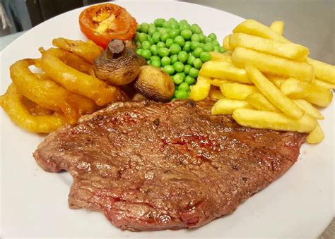 Rump Steak And Chips