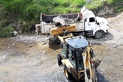 Cajamarca Retiran Toneladas De Residuos S Lidos Y Desmonte Del R O