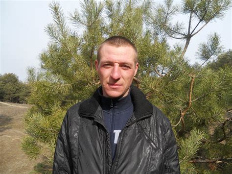 Веліков Олександр Вікторович старший солдат - Книга пам′яті загиблих за ...