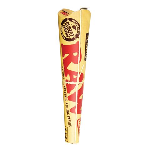 Raw Classic Pre Rolled Cones 3pk Kingsize 32pc Display