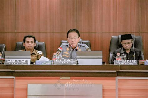 Bupati Herdiat Buka Rakor Persiapan Pemilu Februari Pesta