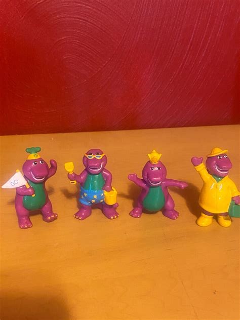 BARNEY THE DINOSAUR , Vintage 2.5" PVC Figures LOT OF 4, cake toppers