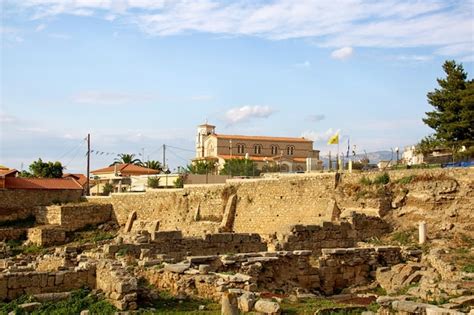 Sitio De Excavaci N Arqueol Gica En El Templo De Apolo Corinto Grecia