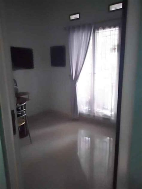 Rumah Semi Furnish Dalam Cluster Di Pancoran Mas Depok