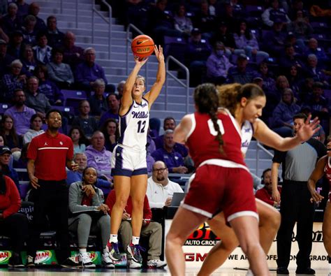 Gap Goat A Fan Favorite As Kansas State Women S Basketball Secretary Of Defense