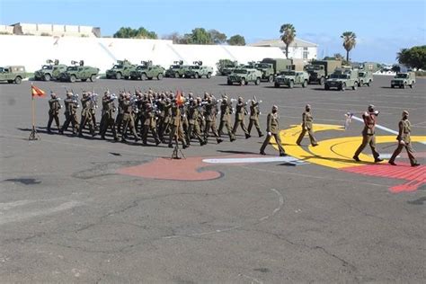 Relevos De Mando En Las Unidades Del Mando De Canarias Noticia Noticias Defensa España