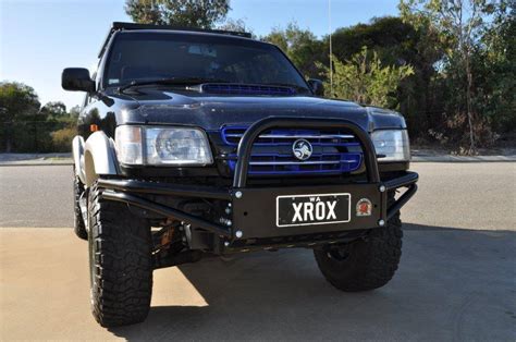 Xrox Bullbar Holden Jackaroo 101999on