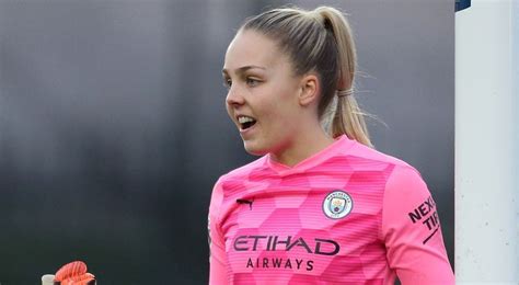 Ellie Roebuck Age Salary Net Worth Current Teams Career Height