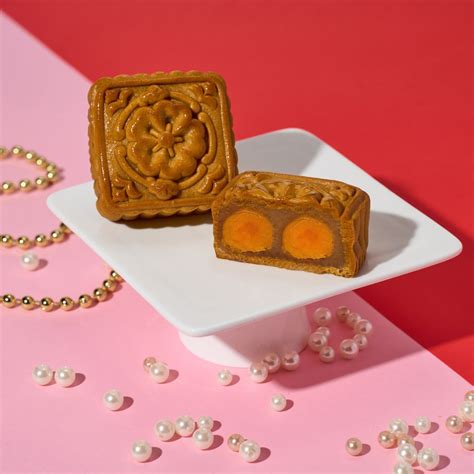 Lotus With Double Yolk Mooncake Oversea Restaurant