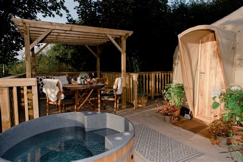 Best Places For Glamping With A Hot Tub In Yorkshire The Yorkshireman