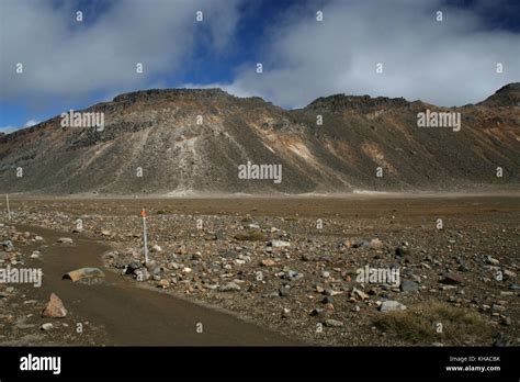 Tongariro Crossing New Zealand Stock Photo Alamy