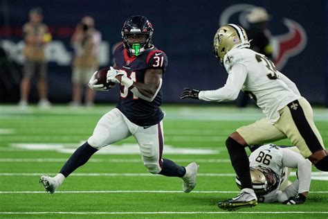 Houston Texans Rookie Rb Dameon Pierce Shows Promise In Debut