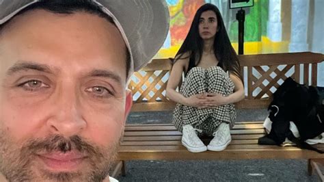 Hrithik Roshan Drops Throwback Selfie With GF Saba Azad From Their