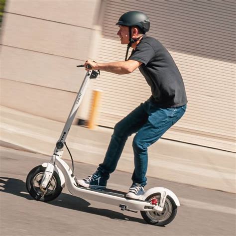 🛴 16 Best Long Range electric scooters[20-90 Miles] 2024