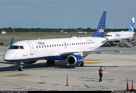 N Jb Jetblue Embraer Erj Ar Erj Igw Photo By Nigel