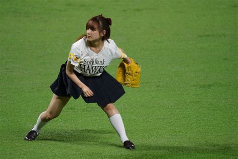 アミューズの強肩こと前田佳織里さん 始球式の投球フォームが美しいと話題に まとめダネ！