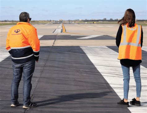 Empresa Operadora De Aeropuertos Ofrece Empleo Con Secundario Completo