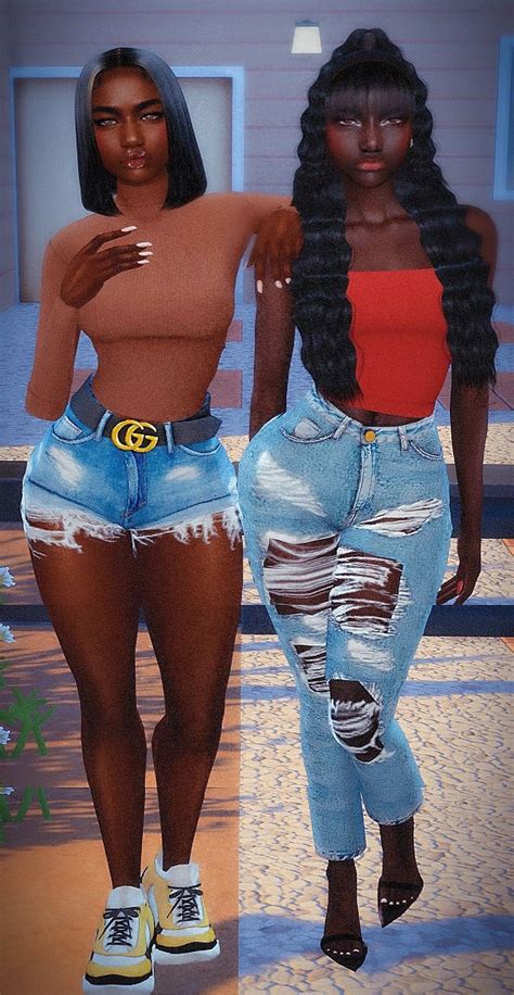 Sims 4 Clothing Mods