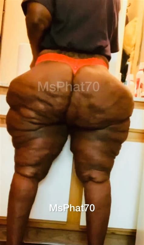 Msphat Red Thong Nude Pics Xhamster