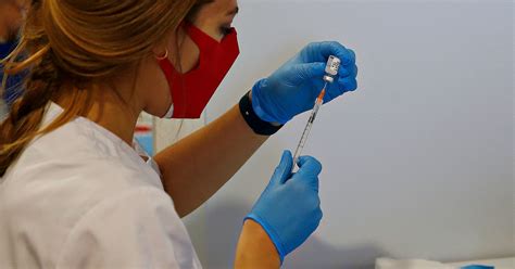 Covid Lo Studio Israeliano Il Rischio Di Contagio Per I Vaccinati