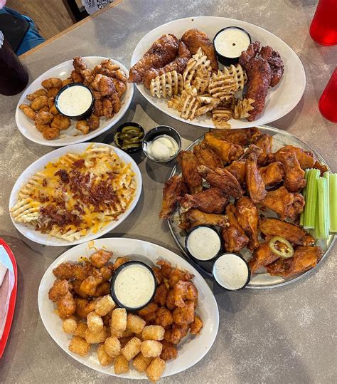 Pluckers To Open Southpark Meadows Location What Now Austin The