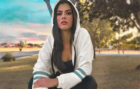 victoria medeiros biography age height net worth wiki nationality