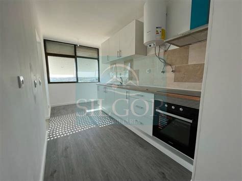 Apartamento T Venda Em Vale Da Amoreira Baixa Da Banheira E Vale Da