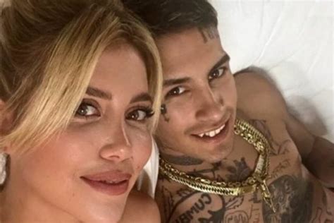 Est A Full Con L Gante Revelaron Lo Que Sucede Con Wanda Nara El