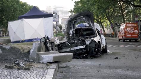 Tödlicher Unfall nahe Berliner Ku damm Fahrer fährt viel zu schnell 1 1