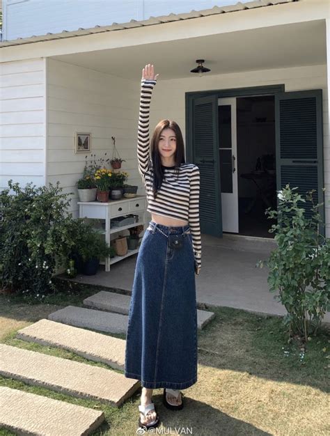 Pin Oleh Lili Anne Di Outfit Inspo Gaya Model Pakaian Gaya Model