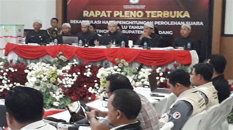 Kpu Sumedang Gelar Rapat Pleno Rekapitulasi Penghitungan Perolehan