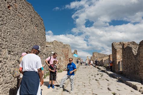 Passeio Diurno Pompeia Positano E Amalfi Saindo De Roma Hellotickets