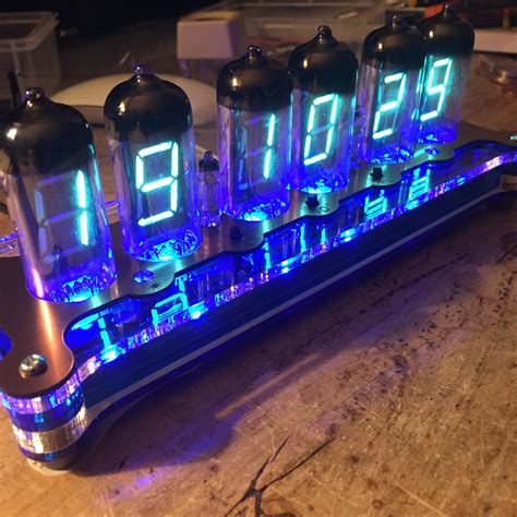 Iv 11 Usb Powered 6 Vfd Tubes Vacuum Fluorescent Display Clock With