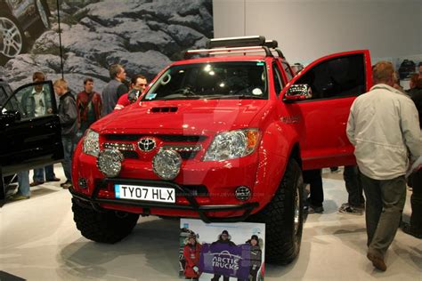 TOYOTA HILUX USED IN TOP GEAR by Casparphotography on DeviantArt