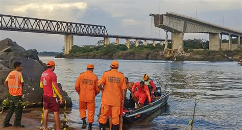 V Deo Imagens Mostram Momento Em Que Ponte Desaba No Tocantins