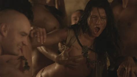 Spartacus Blood and Sand nude pics página 6