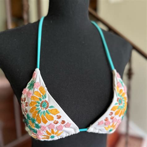 Victorias Secret Beaded Triangle Bikini Top 32b Gem