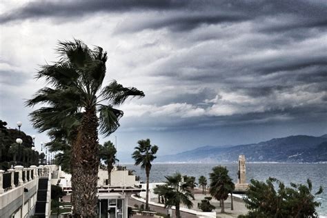 Allerta Meteo Violento Temporale Nello Stretto Di Messina Massima