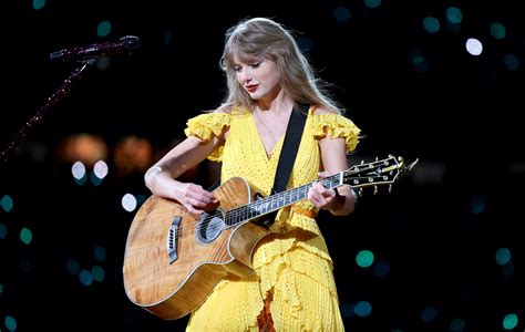 Taylor Swift recibe una ovación de ocho minutos en la penúltima noche