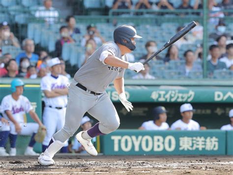 【甲子園】花巻東・佐々木麟太郎が先制打で聖地初打点 甲子園初ヒットに続きマルチ大谷翔平応援歌に乗って スポーツ報知