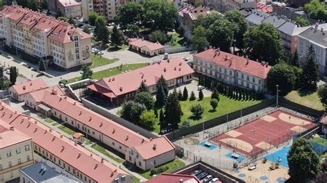 Strzeżony Ośrodek dla Cudzoziemców Jak funkcjonuje i kto w nim