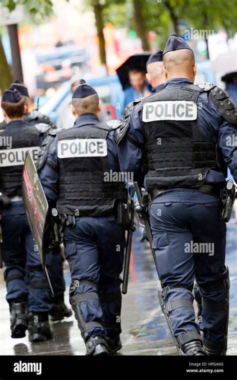 Paris Gay Pride Fotos Und Bildmaterial In Hoher Aufl Sung Alamy