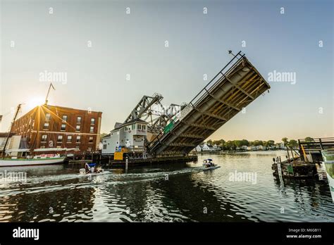 Mystic River Bascule Bridge Mystic, Connecticut, USA Stock Photo - Alamy